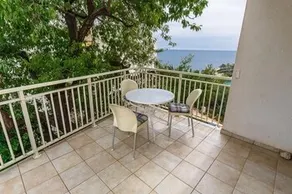 Villa Tudor - Image 2