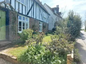 3 Bedroom Period House in Wingham, Canterbury - Image 5