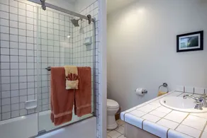 Chic Casita - Walk to Beach - Image 2