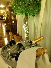 Sky Samuara Hotel - Image 3
