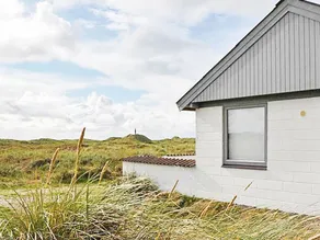 Gorgeous Holiday Home in Jutland Near Sea - Image 3