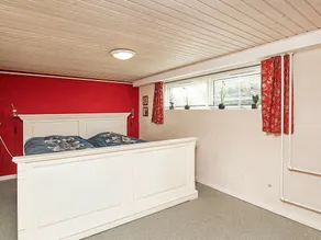Vibrant Holiday Home in Syddanmark Near the Sea - Image 4