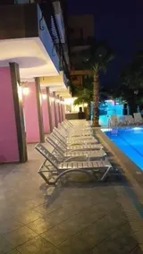 Grand Pam Hotel - Image 2