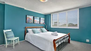 Charming Comfortable and Convenient - MOS72 - Image 2