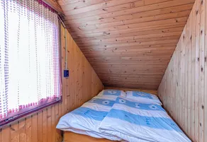 Chalet Snowflake IIa 20m From Ski Trail - Image 2