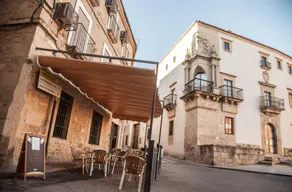 Hostal Mesón Plaza - Image 4