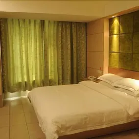 Luck 7 Hotel - Image 5