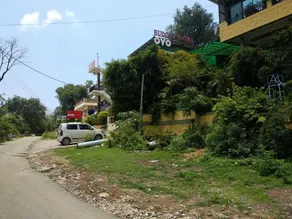 Hotel Lasa Inn - Image 4