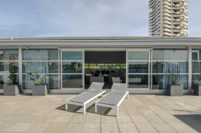 Sydney East Luxury Apartment - Image 5