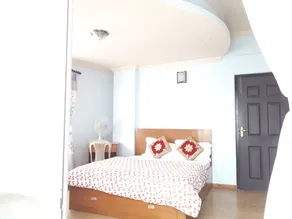 Grande Tower 6b apartment - Image 2