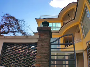 Always Sunshine Villa - Image 2
