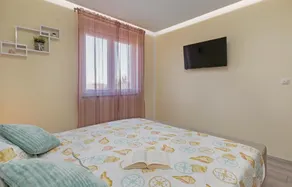 Beautiful Home in Marcana With Outdoor Swimming Pool, Wifi and 5 Bedrooms - Image 3
