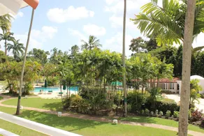 Glitter Bay Suites - Image 4