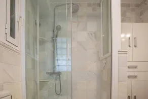 Modern 2 Bed Apt 10min From Las Ventas - Image 2