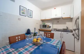 Awesome Apartment in Pavicini With 1 Bedrooms and Wifi - Image 2