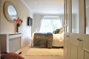 Bright 2 Bedroom Apartment With Balcony - Image 2