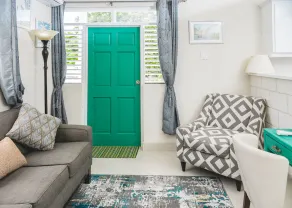 Ez Living Apartments - Image 5