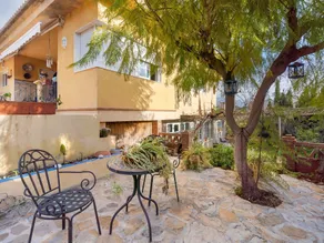 Lovely Chalet in Polop With Swimming Pool - Image 2