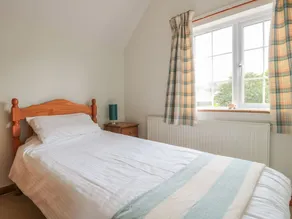 Bredon View - Image 2