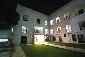 OYO 23652 The Retreat - Image 3
