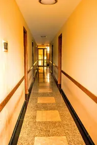 Hotel Amigo I - Image 4