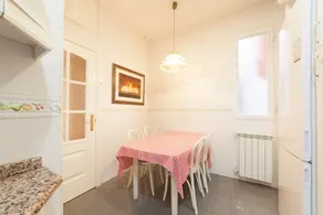 Classical Flat in Barrio Salamanca - Image 2