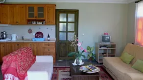 Sempati Apart - Image 3