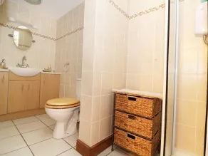 Grange Farmhouse - Image 3