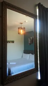 Mawney Hotel - Image 4