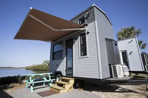 Camptel Resort Cedar Key - Image 2