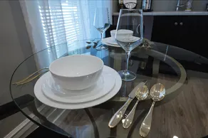 The Victorian Luxury Suites - Image 5