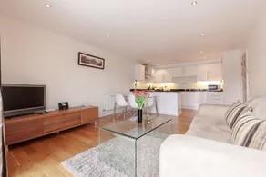 Roomspace Serviced Apartments - Marquis Court - Image 4