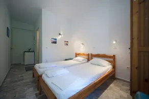 Cleio's Rooms - Image 4