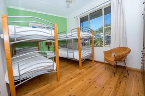 Victor Pde Unit 3/2 - Shoal Bay - Image 3