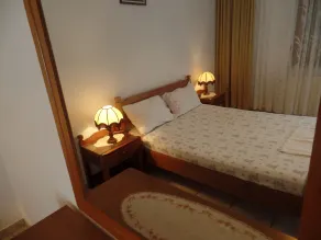 Antique The Hotel - Image 4