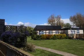 37A Medmerry Park 2 Bedroom Chalet - No Manual Workers Allowed - Image 5
