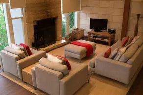 Yalumba Menzies Retreat - Image 2