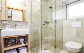 Apartamento con sauna, piscina climatizada y terraza | Vista panorámica - Image 2