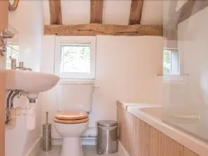 Brooke Farm Barn - Image 3