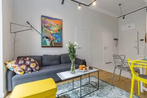 WROCLAW CENTRAL Luxurious Loft - Image 2