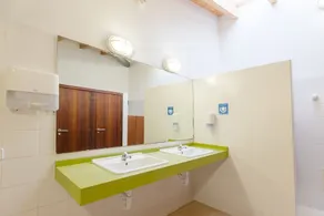 Pont Roma - Hostel - Image 4