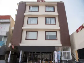 Hotel Icon Udaipur - Image 3