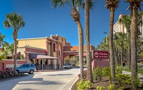 Clarion Inn & Suites International Drive/Convention Center - Image 2