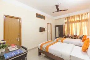 Home Stay Down Town By OYO Rooms - Image 2