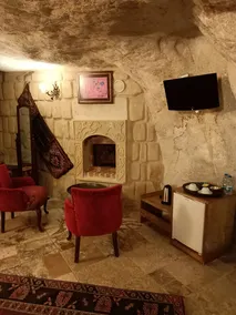 Naturels Cave House - Image 4