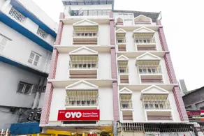 OYO 19552 Golden Deer Guest House - Image 4
