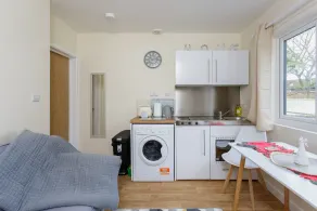 Luxury Burgess Apartments - Image 3