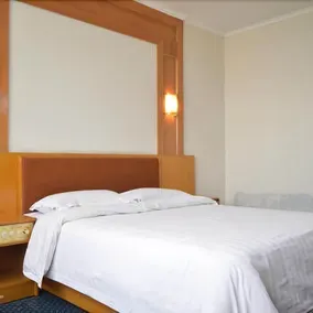 Shijiazhuang Airport Hotel - Image 5