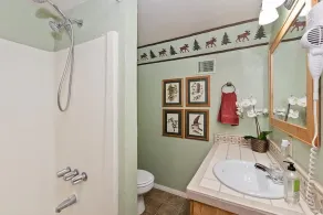 020 - Summit Haus - Image 2