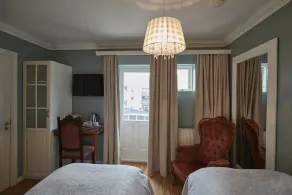 Hrafninn Guesthouse-NEW - Image 5